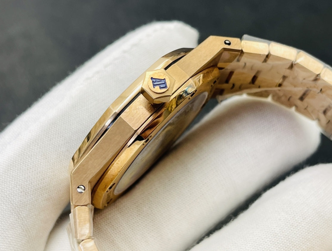 Audemars Piguet Royal Oak Rose gold